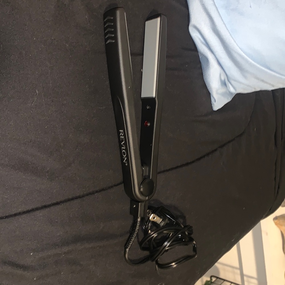 revlon hair straighter